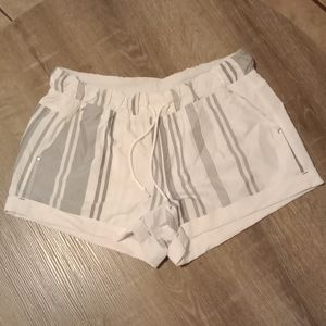 Lululemon Striped Shorts Sz L